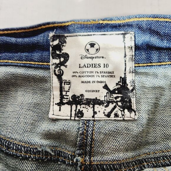 Disney Jean Denim Skirt Pirates of the Caribbean Womens Sz 10 Worlds End Graphic - Picture 4 of 9